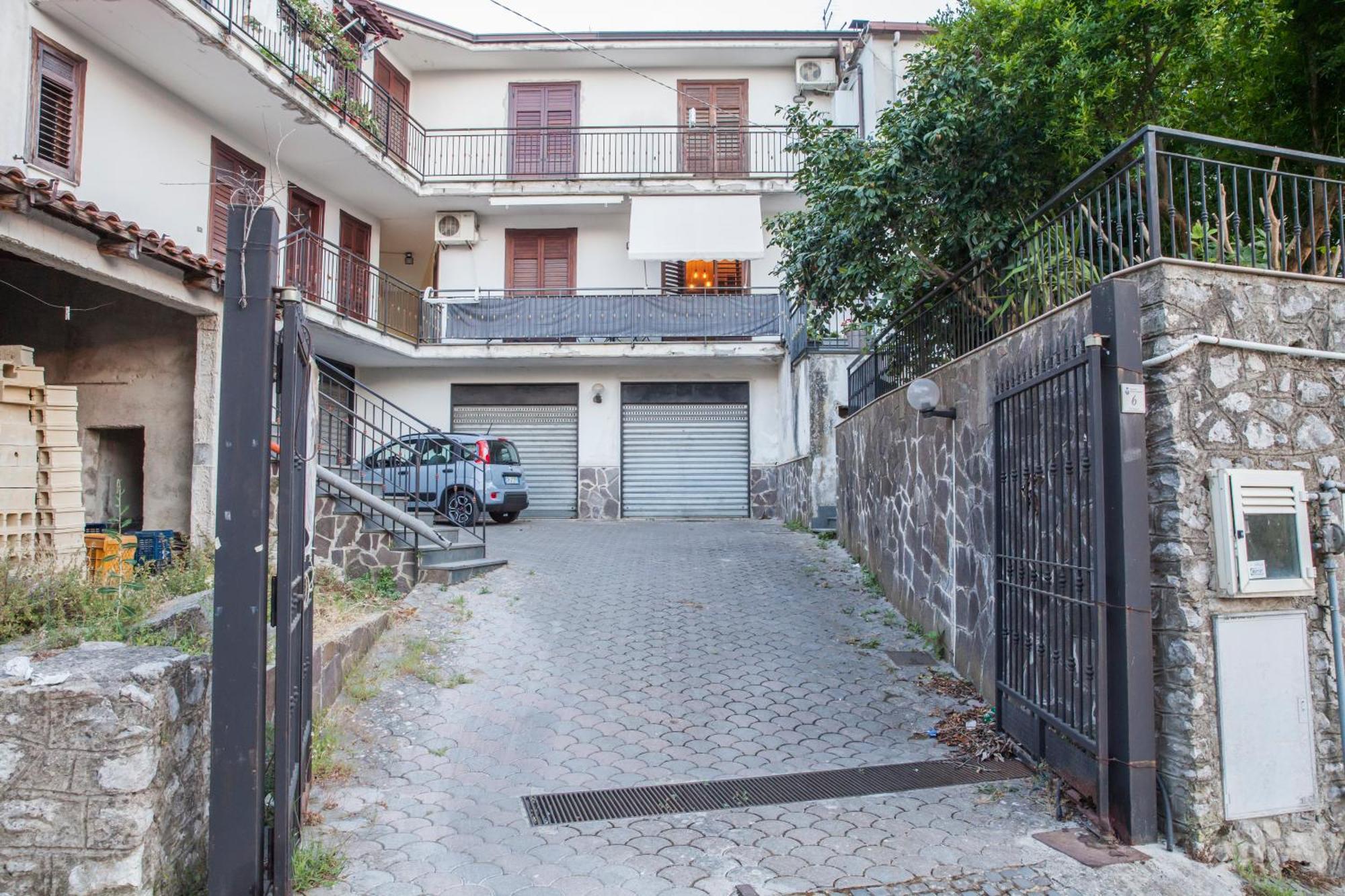 Il Borgo Degli Artisti Villa Montoro Inferiore Luaran gambar